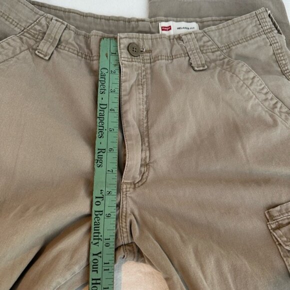 Wrangler Tan Cargo Pants with Utility Design Size 32X30 #A1 - Picture 7 of 9